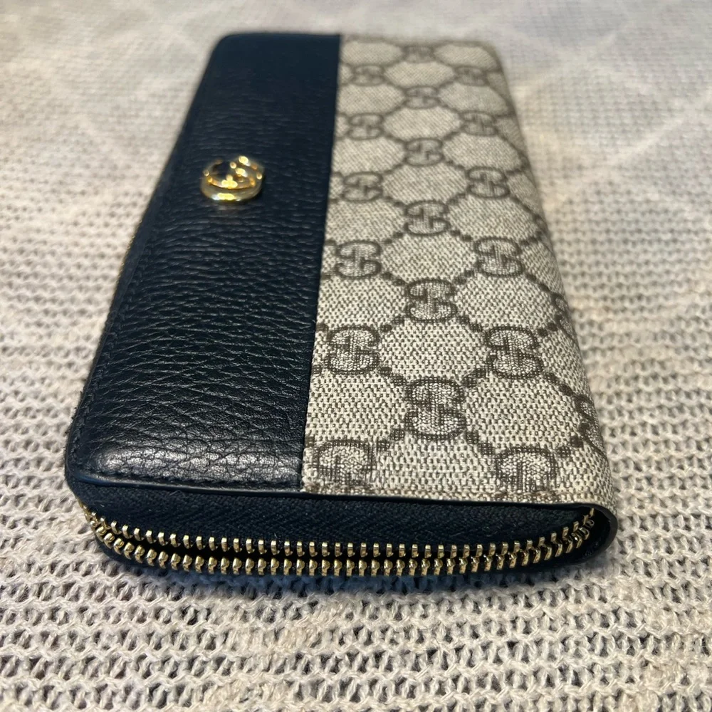 Gucci Black and Cream GG Pattern Wallet - Picture 3 of 11